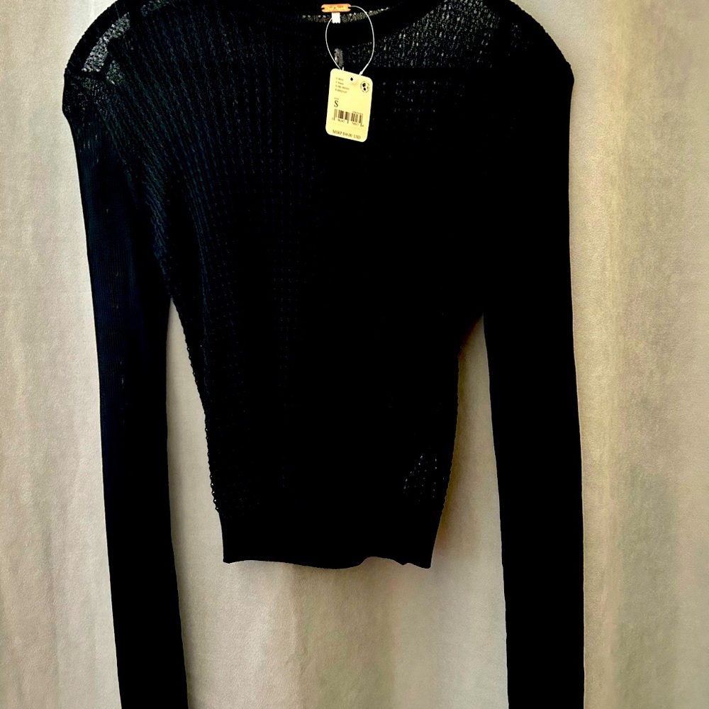 NWT Gorgeous Free People Black Crew Sweater Pullover.